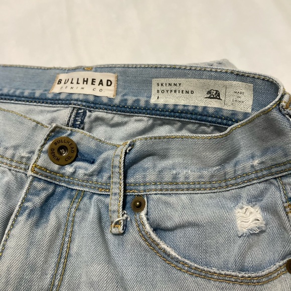 Distressed Boyfriend Jeans - Picture 4 of 4